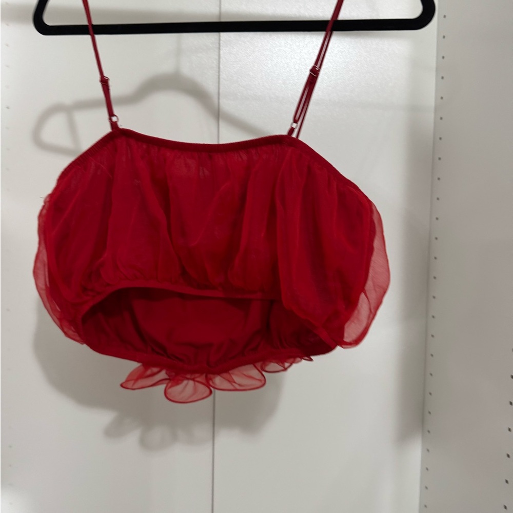Express Scarlet Ruffle Crop Top - Picture 2 of 2